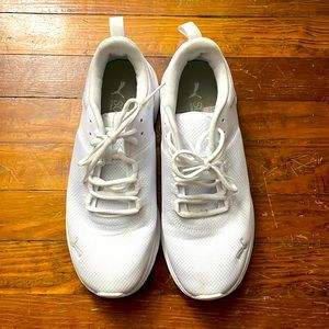 MEN’S PUMA GYM SHOES SZ 10.5